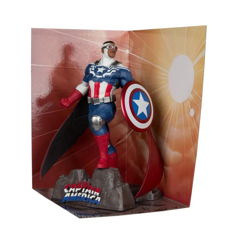 McFarlane MARVEL Captain America 1:10th Scale Collectible with Scene (All-New Captain America #1)