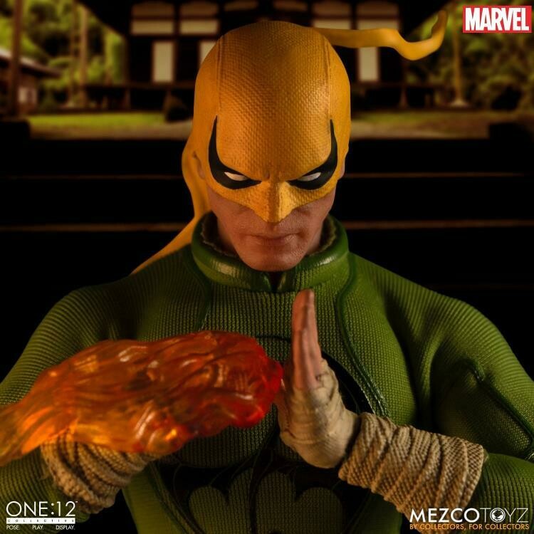 MEZCO ONE:12 COLLECTIVE Iron Fist (1st Release)