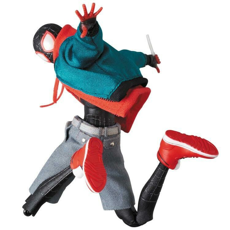 Medicom MAFEX Into The Spider-Verse: Miles Morales Spider-Man No. 236 (RENEWAL VERSION) Medicom MAFEX Into The Spider-Verse: Miles Morales Spider-Man No. 236 (RENEWAL VERSION)
