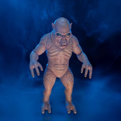 ***PRE ORDER*** TRICK OR TREAT STUDIOS The Gate Minion 1:1 Scale Figure