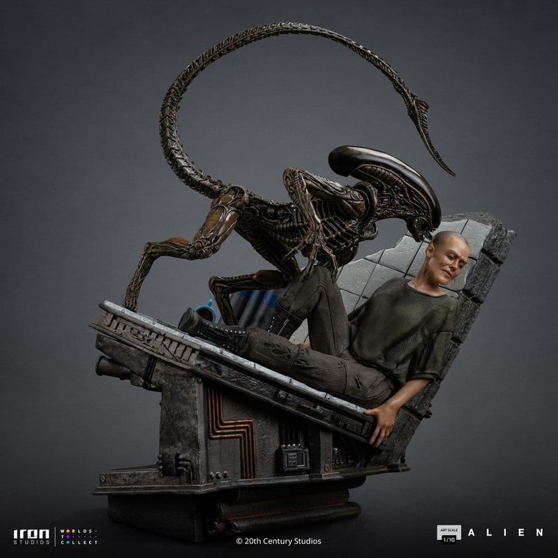 ***PRE-ORDER*** Iron Studios Alien 3 Art Scale Statue 1/10 Ellen Ripley and Dog Alien ***PRE-ORDER*** Iron Studios Alien 3 Art Scale Statue 1/10 Ellen Ripley and Dog Alien