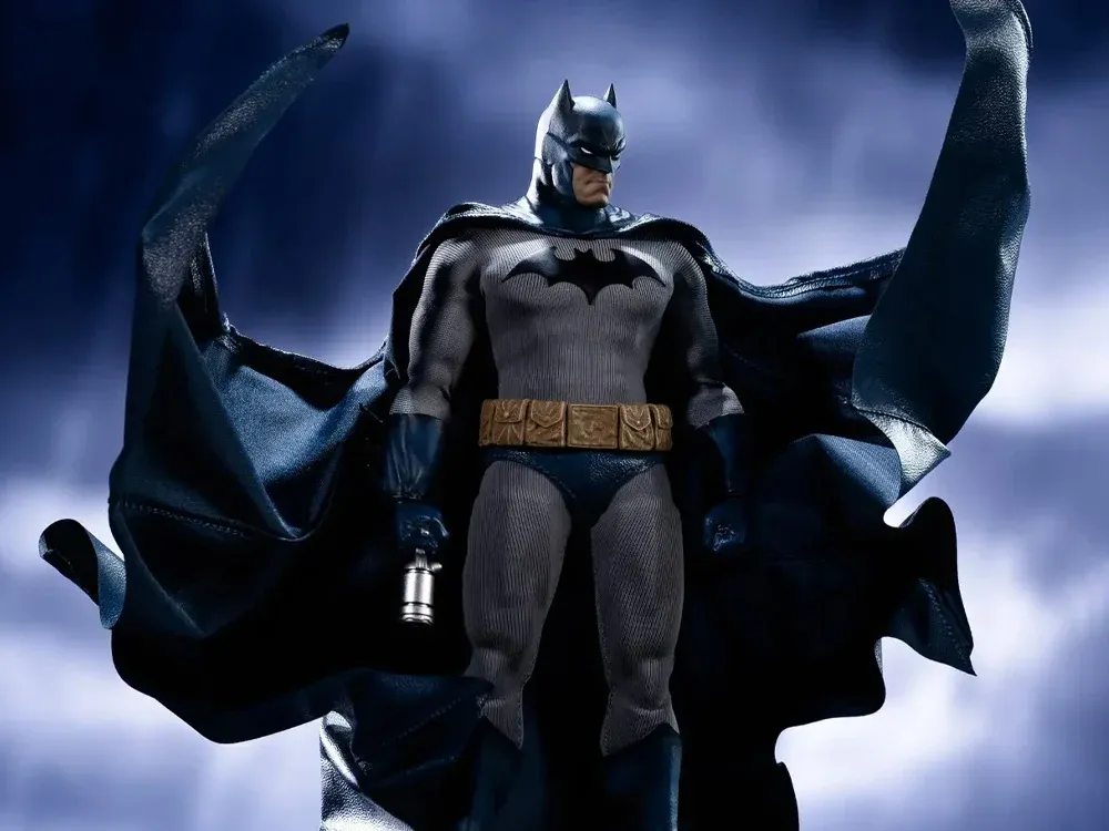 GONG by POPMART Batman: Hush 1/12 Scale Batman Action Figure