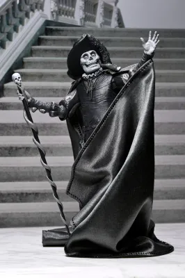***PRE ORDER*** NECA Universal Monsters 7" Scale The Phantom of the Opera (1925) - Phantom of the Opera "Masque of the Red Death" (Black & White) Action Figure