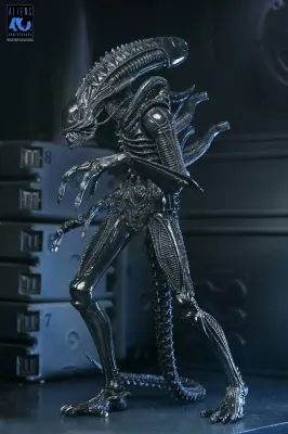 ***PRE ORDER*** NECA 7 ***PRE ORDER*** NECA 7" Scale Aliens 40th Anniversary Ultimate Warrior Xenomorph Action Figure
