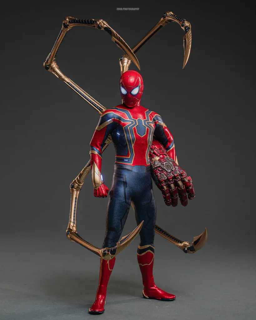 HOT TOYS 1/6 Scale Marvel Avengers: Endgame Iron Spider (Artisan Edition) Action Figure HOT TOYS 1/6 Scale Marvel Avengers: Endgame Iron Spider (Artisan Edition) Action Figure