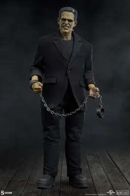 ***PRE ORDER*** Sideshow Collectibles 1/6 Scale Universal Monsters Frankenstein's Monster Deluxe Ver. Figure