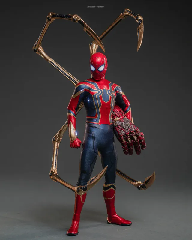 HOT TOYS 1/6 Scale Marvel Avengers: Endgame Iron Spider (Artisan Edition) Action Figure HOT TOYS 1/6 Scale Marvel Avengers: Endgame Iron Spider (Artisan Edition) Action Figure