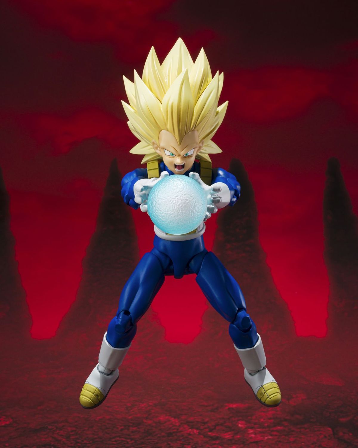 ***PRE ORDER*** Bandai S.H Figuarts Dragon Ball DAIMA Super Saiyan 3 Vegeta (Adult)