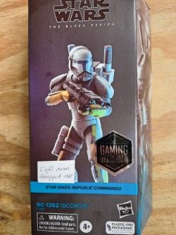 ***BROKEN RIGHT ARM*** Star Wars The Black Series 6 ***BROKEN RIGHT ARM*** Star Wars The Black Series 6" Gaming Greats RC-1262 (Scorch)