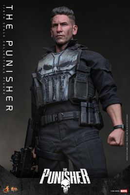 ***PRE ORDER*** Hot Toys 1/6th Scale The Punisher - The Punisher Collectible Figure ***PRE ORDER*** Hot Toys 1/6th Scale The Punisher - The Punisher Collectible Figure