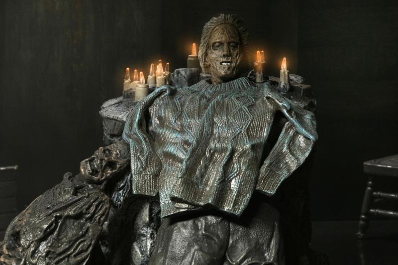NECA Friday the 13th: The Game Pamela Shrine Diorama NECA Friday the 13th: The Game Pamela Shrine Diorama
