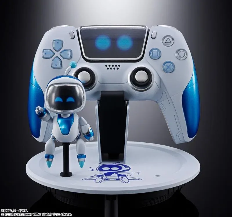 Bandai Tamashii Nations Astro Bot Chogokin Astro Bot & Dual Speeder Bandai Tamashii Nations Astro Bot Chogokin Astro Bot & Dual Speeder