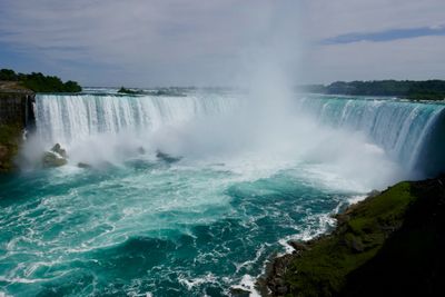 Niagara Falls 12 oz jar candle