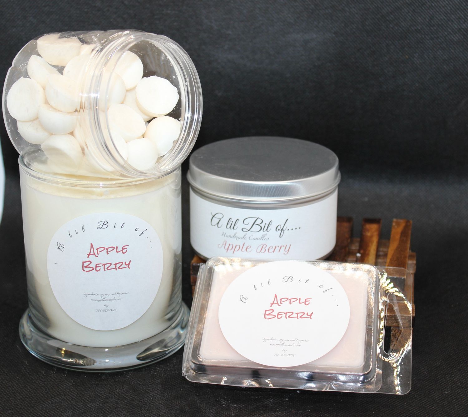 Apple Berry 8 oz tin candle