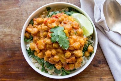 FROZEN*- Curry Chickpea ( Vegan ) - Vegan Pastry with Chickpeas blended with harmonious flavours of the Indian continent, fresh ginger, lime and sweet tomatoes that burst in the mouth. FROZEN*- Curry Chickpea ( Vegan ) - Vegan Pastry with Chickpeas blended with harmonious flavours of the Indian continent, fresh ginger, lime and sweet tomatoes that burst in the mouth.