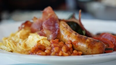 ALL DAY ENGLISH BREAKFAST PIE - Mini sausages wrapped in bacon, quails egg, fried button mushrooms and baked bean gravy ! Had a little too much to drink the night before - We got you :) ALL DAY ENGLISH BREAKFAST PIE - Mini sausages wrapped in bacon, quails egg, fried button mushrooms and baked bean gravy ! Had a little too much to drink the night before - We got you :)