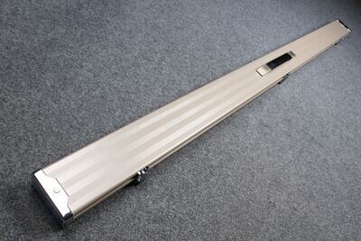 1 Piece Extra Long Aluminium 61.5 Inch Snooker Cue Case with 3 Sections