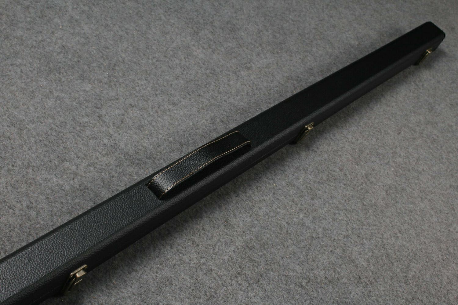 1 Piece Slimline Snooker Cue Case for a Single Cue in Black