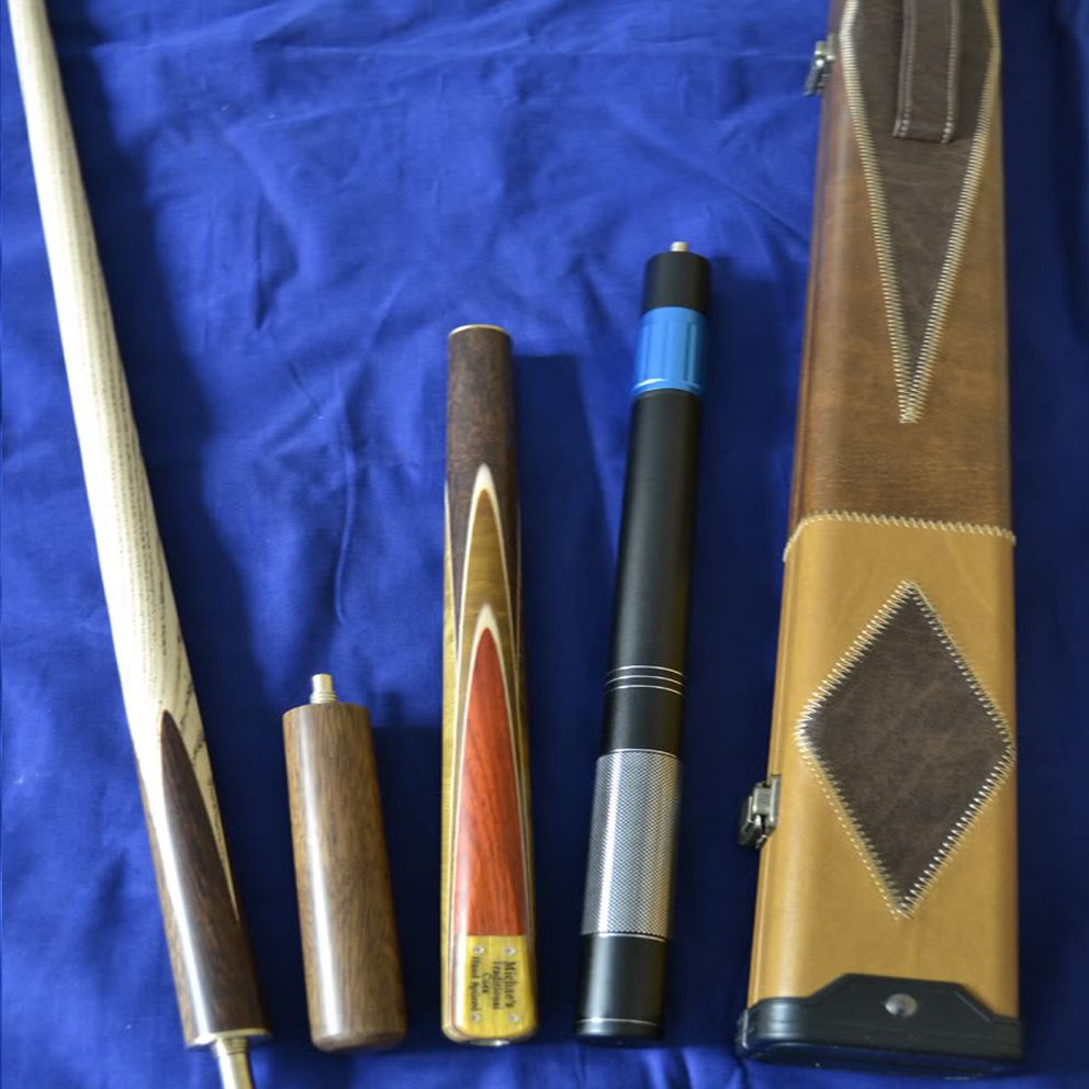 Handmade 4 piece Ash Snooker/Pool Cue with Handstitched Cue Case