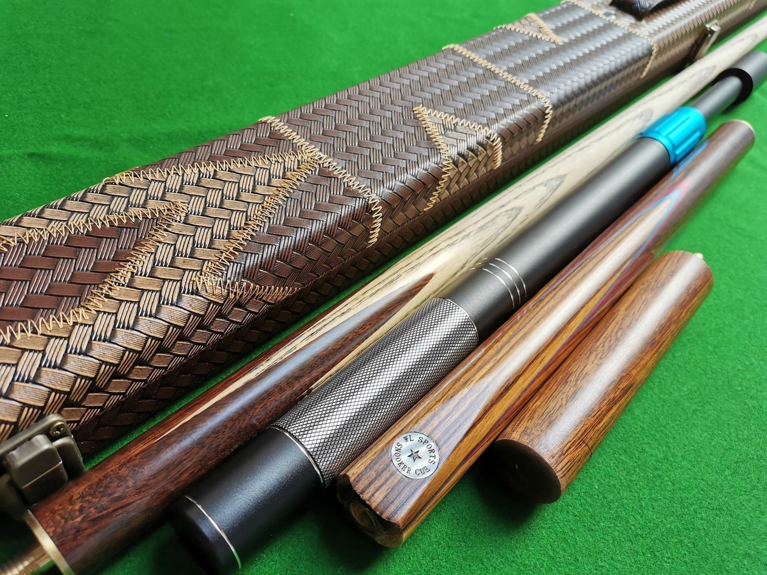 Handmade 4 piece Ash Snooker/Pool Cue Set with Rosewood Butt / Mini Butt / Telescopic Extension / Handstitched Case