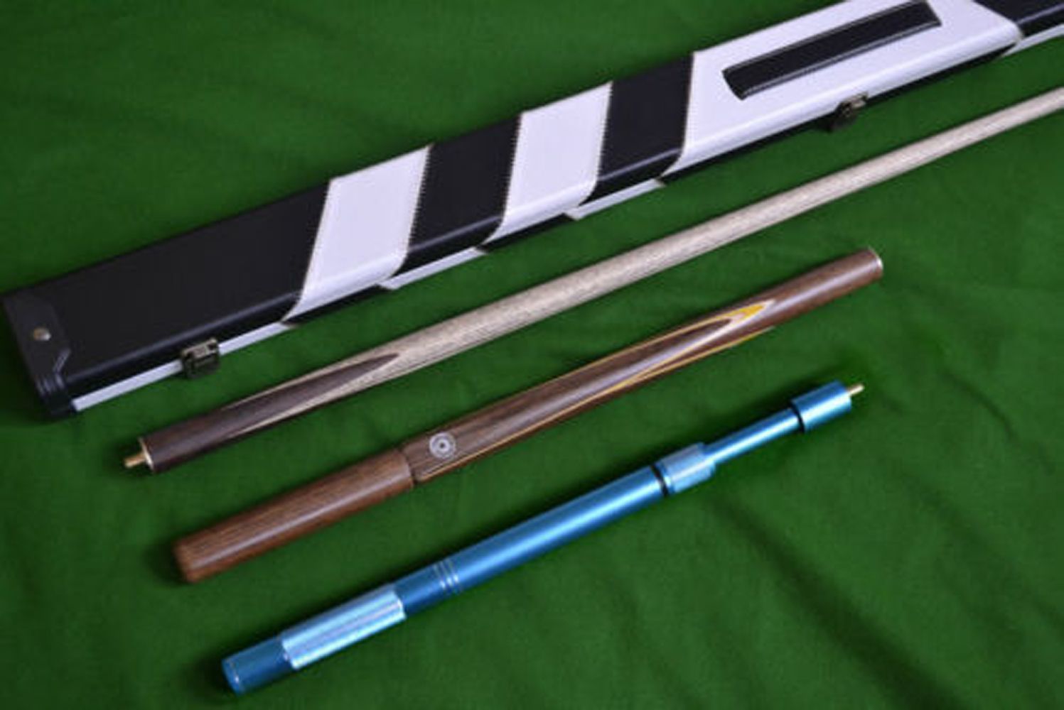 Handmade 57.1 Inch 3/4 Piece Ash Shaft Snooker Cue Set with Extensions and Deluxe Hard Case