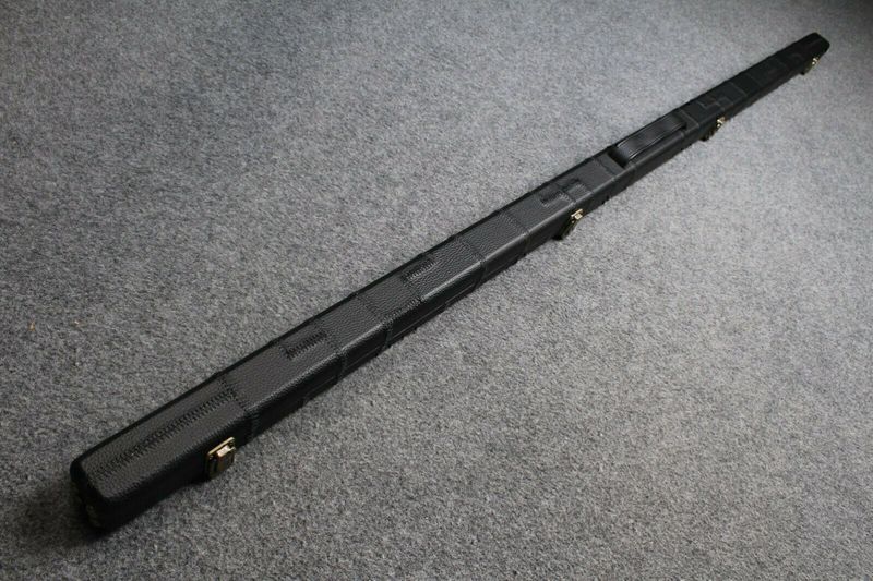 1 Piece Slimline Snooker Cue Case for a Single Cue in Black Pattern with Stud Ends