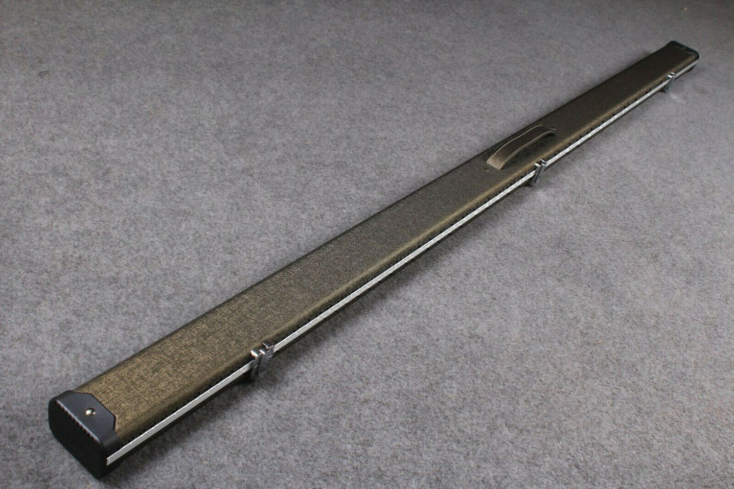 Halo Aluminium 3/4 Snooker Cue Case in Dark Shine