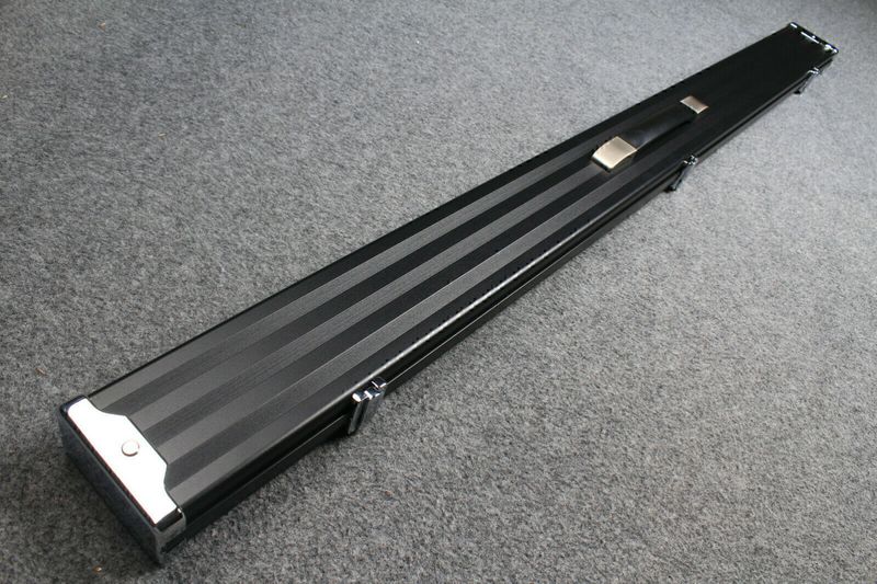 Strong Black Aluminium 3/4 Three Compartment Hard Snooker / Pool Cue Case Strong Black Aluminium 3/4 Three Compartment Hard Snooker / Pool Cue Case