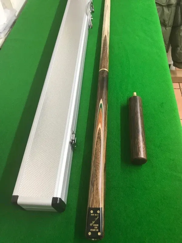 Handmade 3/4 Robin Scott Multi Spliced Ash Snooker / Pool Cue Set with Case Handmade 3/4 Robin Scott Multi Spliced Ash Snooker / Pool Cue Set with Case