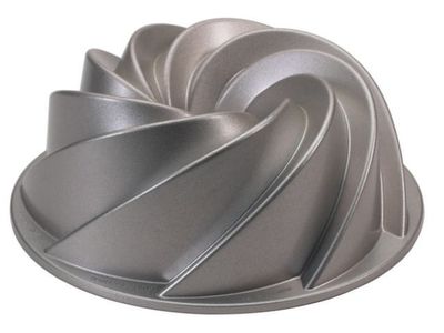 Nordic Ware Heritage Bundt Pan