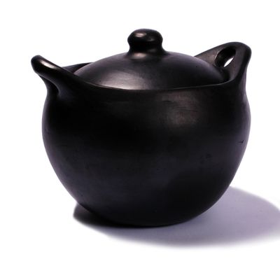 4 quart La Chamba Clay Soup Pot - IN STORE PICK UP ONLY!