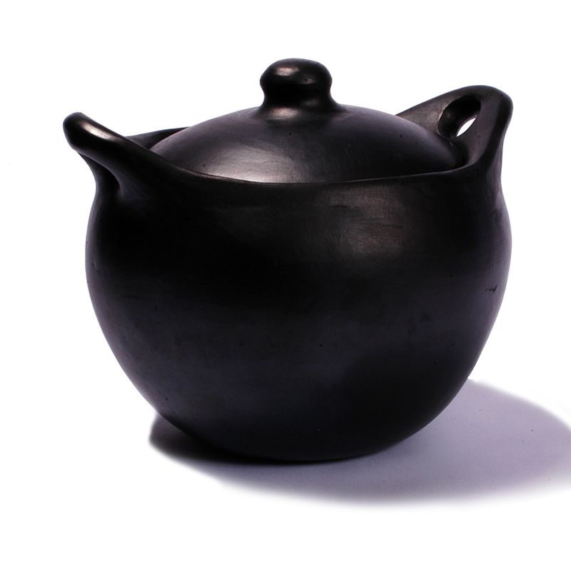 4 quart La Chamba Clay Soup Pot - IN STORE PICK UP ONLY!