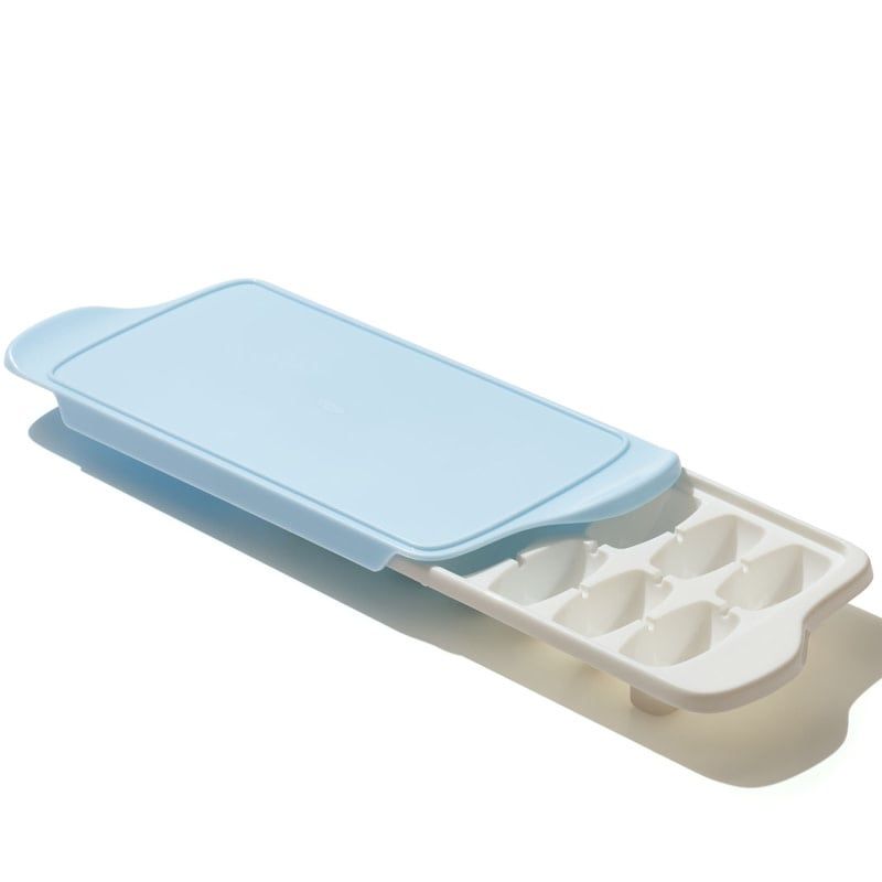 Ice Cube Tray with Cover