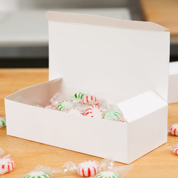 1 lb Treat Box