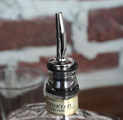 Spill-Stop Speed pourer