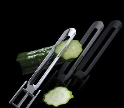 Japanese Swivel Peeler