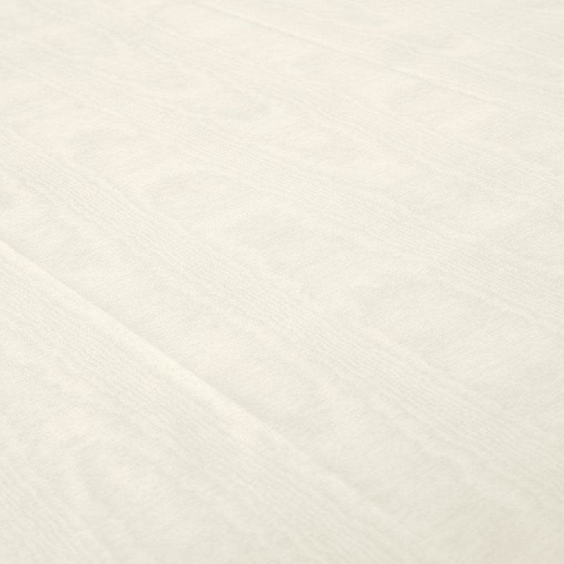 4.5x7' Ivory Paper Tablecloth