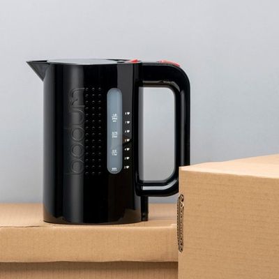Bodum 34 oz Black Electric Kettle