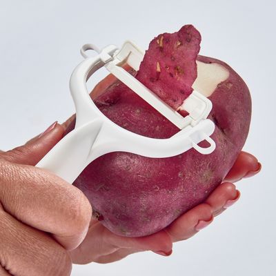 Kyocera White Ceramic Swiss Peeler
