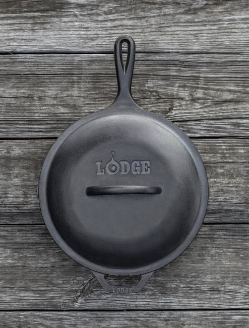 Lodge 10.25" Pre-Seasoned Cast Iron Lid