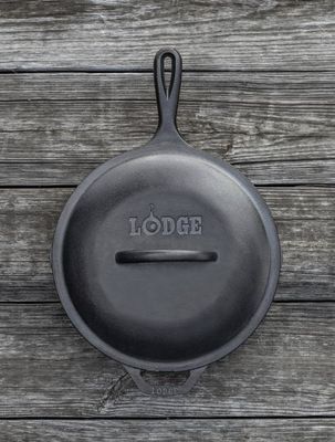 Lodge 10.25" Pre-Seasoned Cast Iron Lid