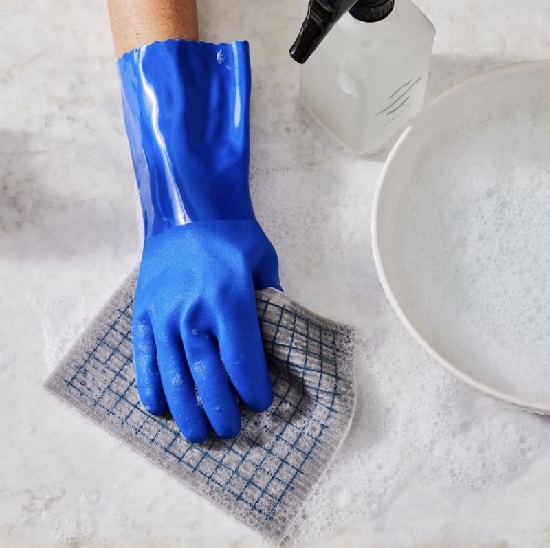 Small Blue Dish Gloves