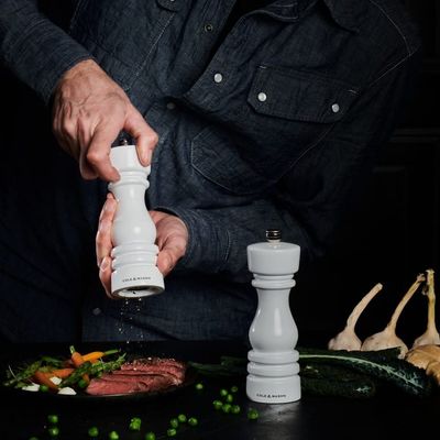 7" White Gloss Pepper Mill