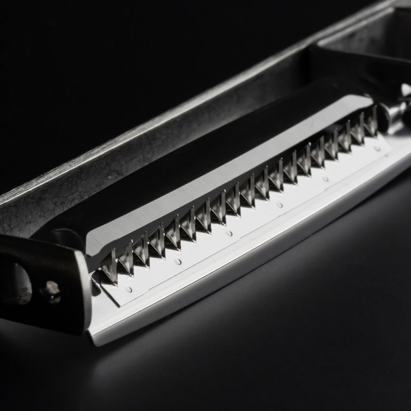 Japanese Julienne Peeler