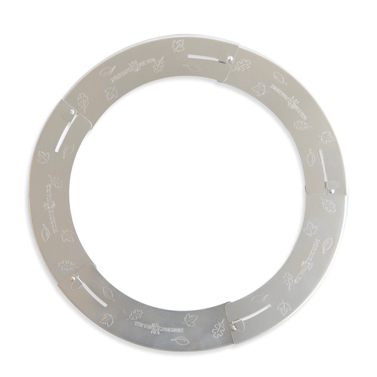 Adjustable Tin Pie Crust Shield