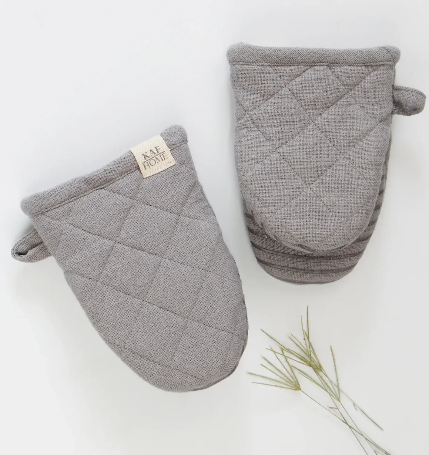Frost Grey Mini Oven Mitt