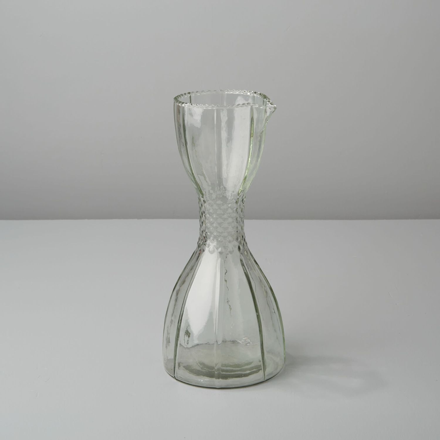 42oz Ruffle Glass Carafe