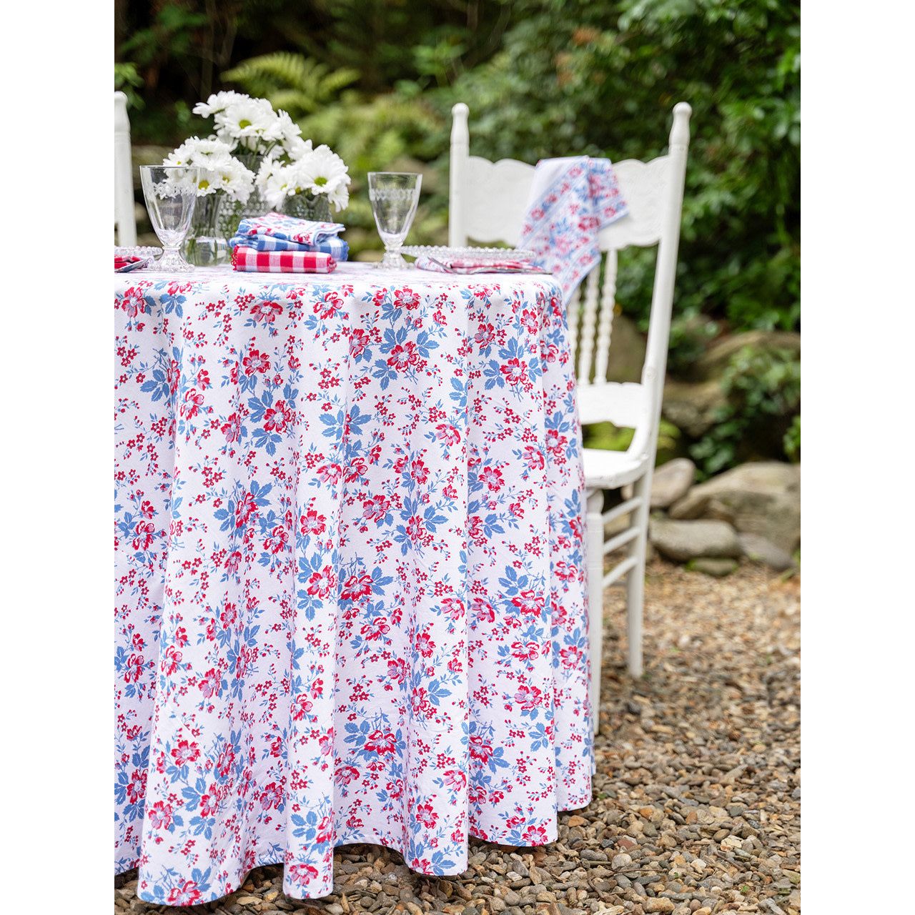 70" Round Magnolia Tablecloth