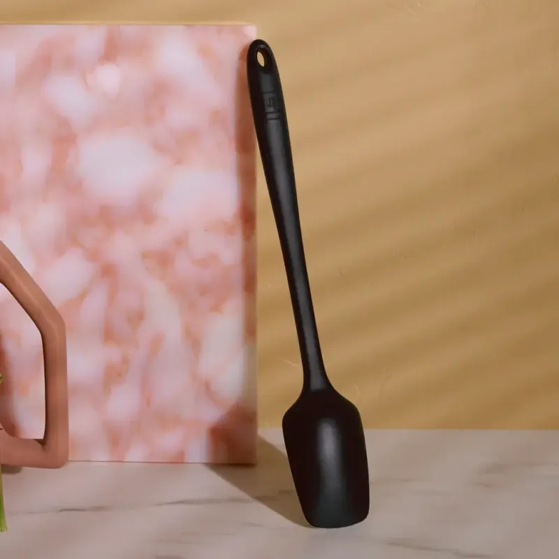 Get it Right Black Skinny Spoonula