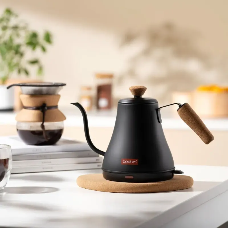 Bodum 27oz Black Melior Electric Pourover Kettle